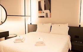 Taskou Luxury Suites